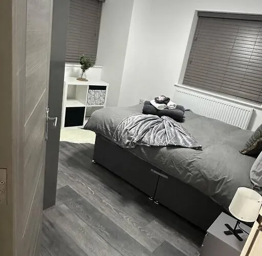 2Bed Flat In Leicester !