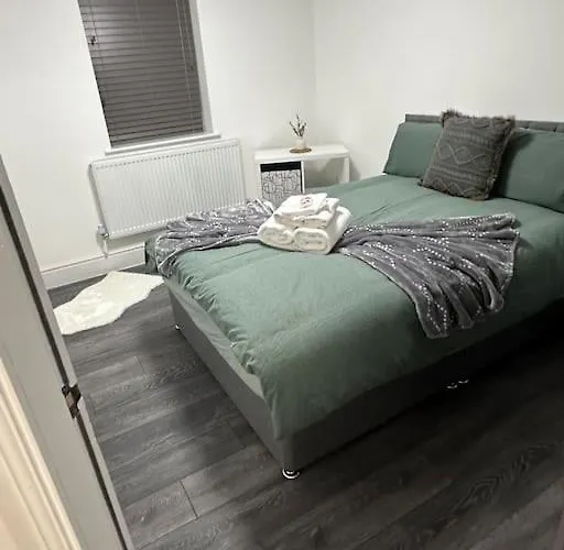 2Bed Flat In Leicester !